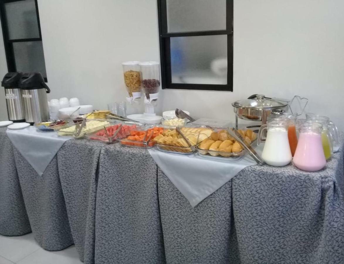 סנטה קרוז דה לה סיירה Ah Hotel מראה חיצוני תמונה