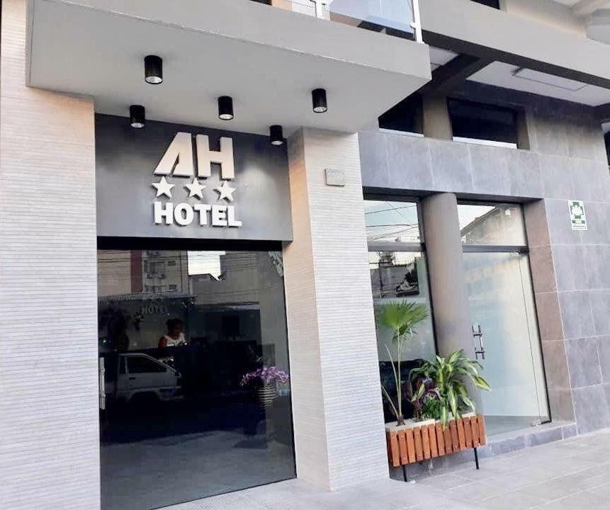 סנטה קרוז דה לה סיירה Ah Hotel מראה חיצוני תמונה